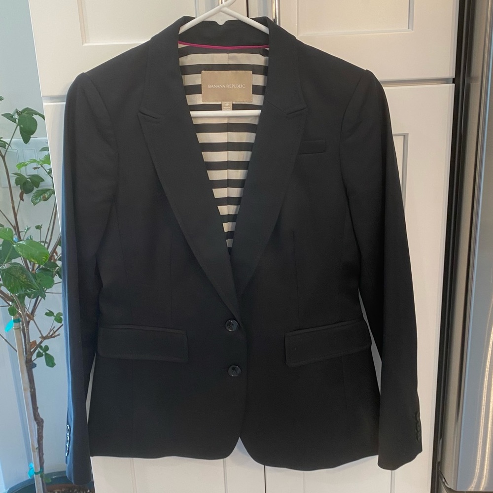 Banana Republic Blazer NWOT 🖤